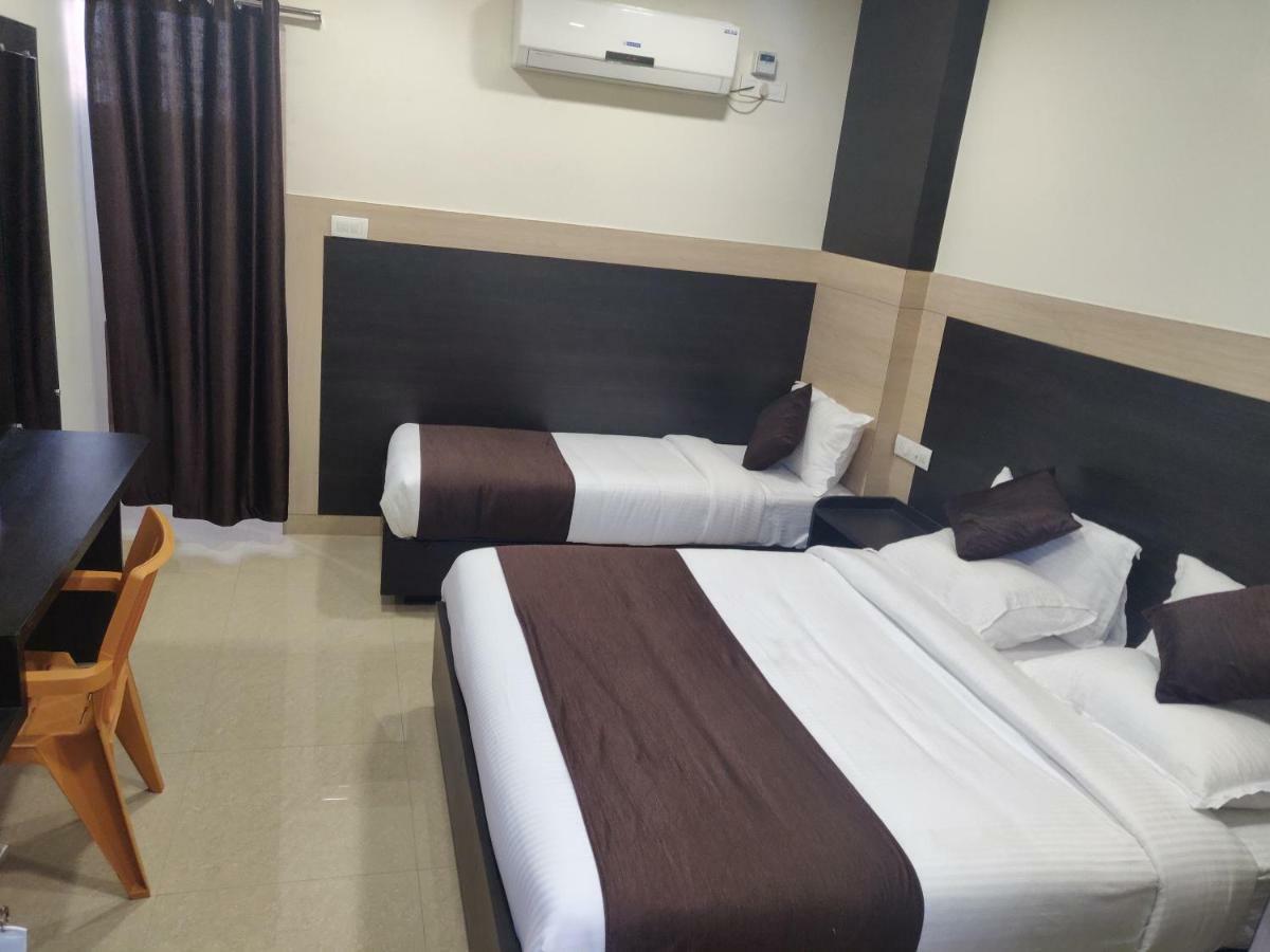 Mbj Inn Temple View Kanchipuram Room photo