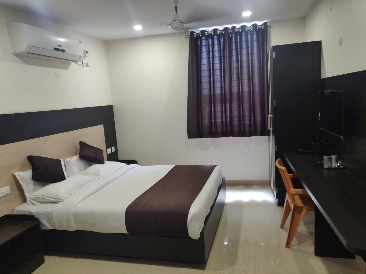 Mbj Inn Temple View Kanchipuram Room photo